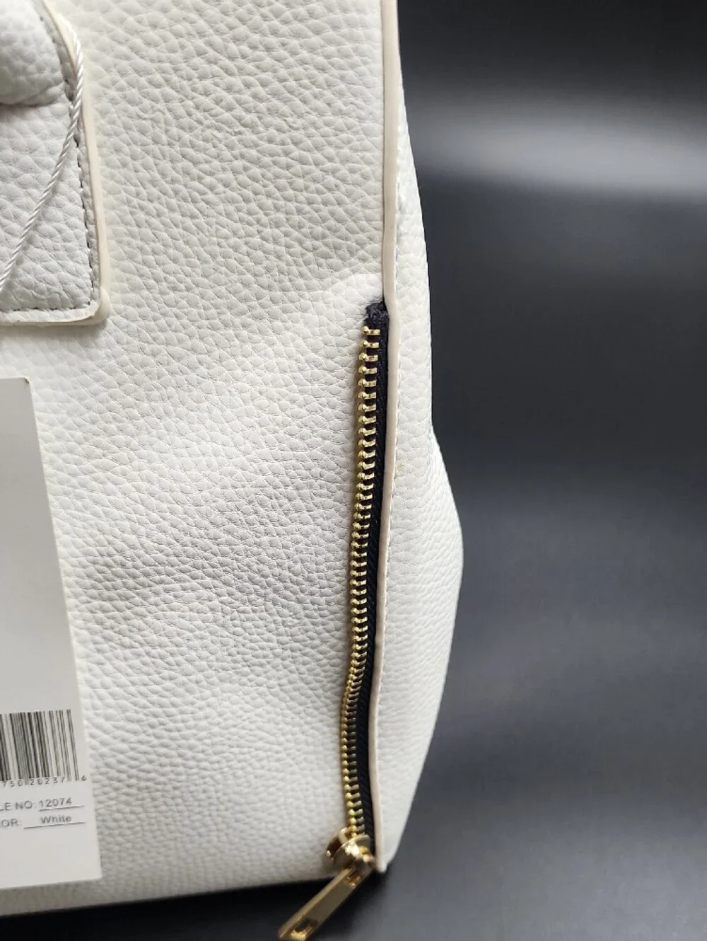 Alessi structured pebbled